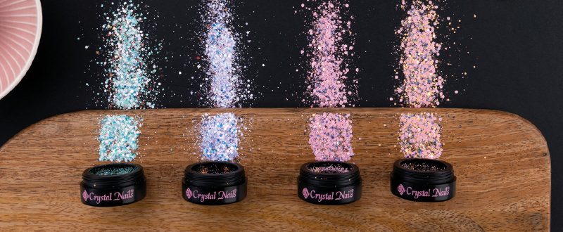 GLAM GLITTERS