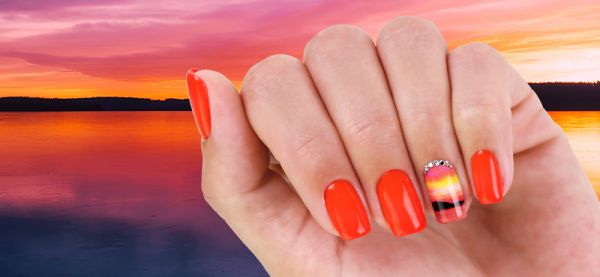 Summer is the season of nail problems - Here are 3+1 tips on how to avoid them